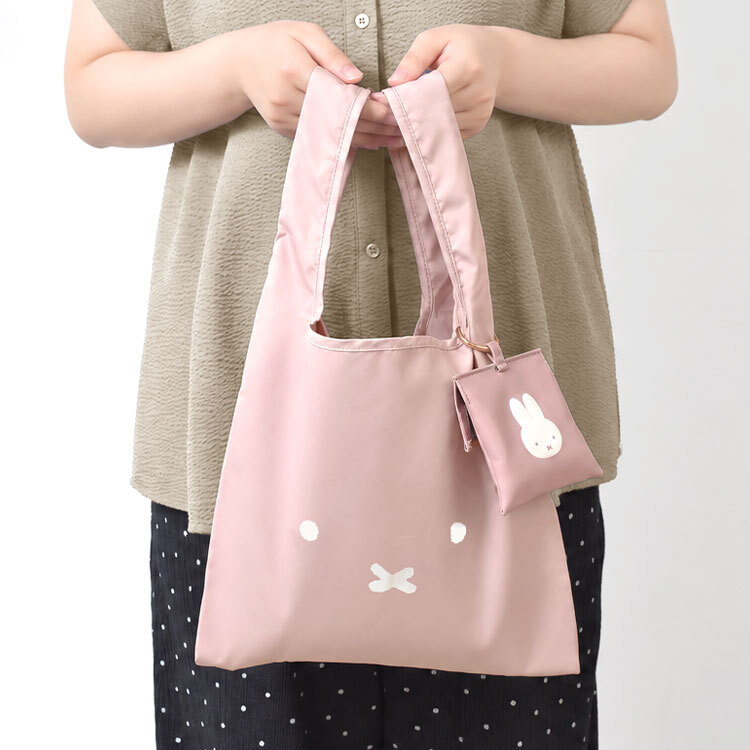 ミッフィー エコバッグ miffy カラビナ ポーチ付き 折りたたみ コンパクト 軽量 マチ付き おしゃれ かわいい 買い物袋 買い物バッグ ショッピングバッグ トートバッグ ピンク アイボリー シンプル 旅行 サブバッグ キャラクター うさぎ 女性 プチ ミニ ギフト プレゼント