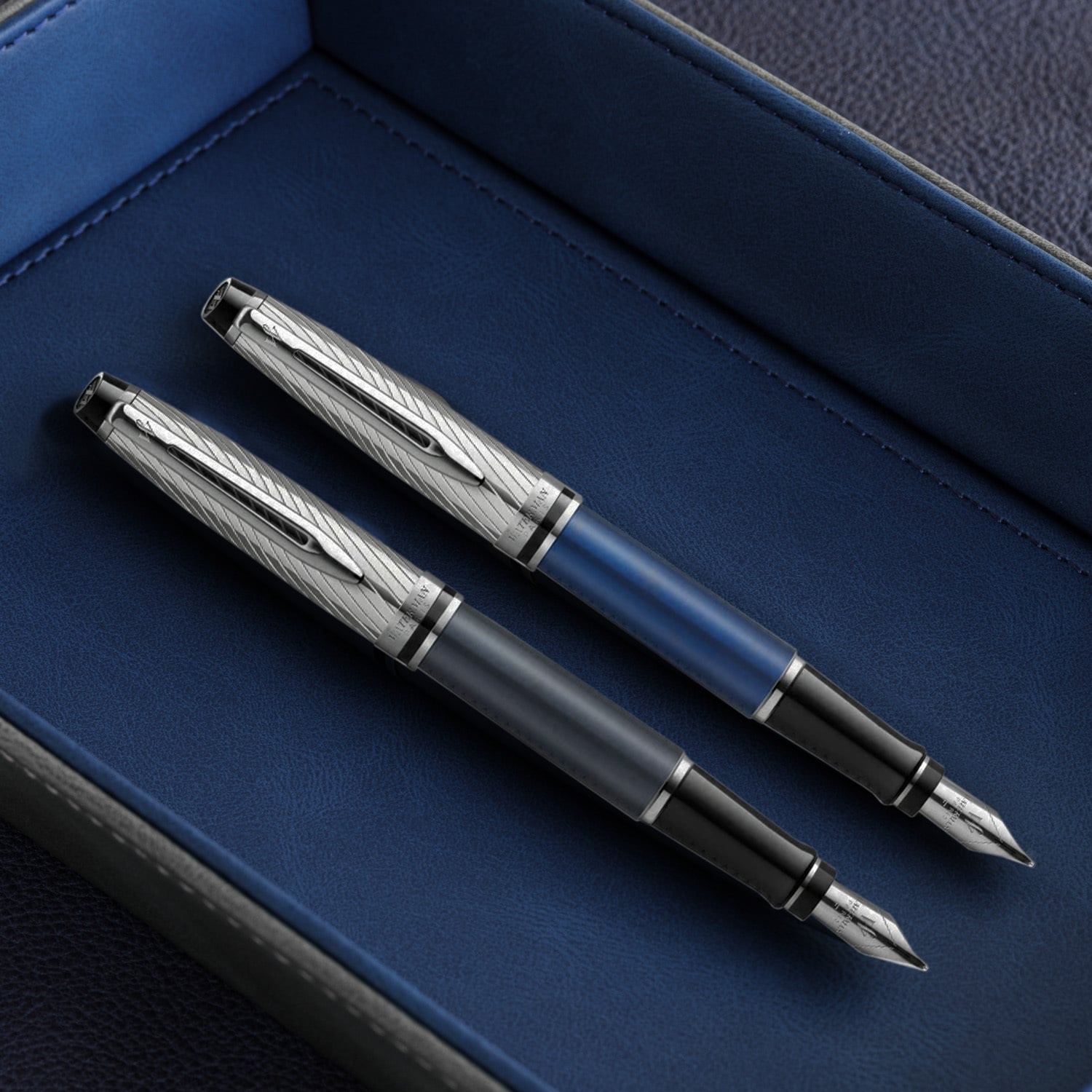 【WATERMAN公式】【名入れなし・即日発送】WATERMAN エキスパート デラックス　万年筆(ペン先：F字) | メタリックブルーCT/ ストーングレイCT　お祝い・記念日 ギフトラッピング 高級筆記具ブランド オフィス使用 会社用 お祝い プレゼント 記念日 誕生日 社会人 入学 卒業 成人 就職