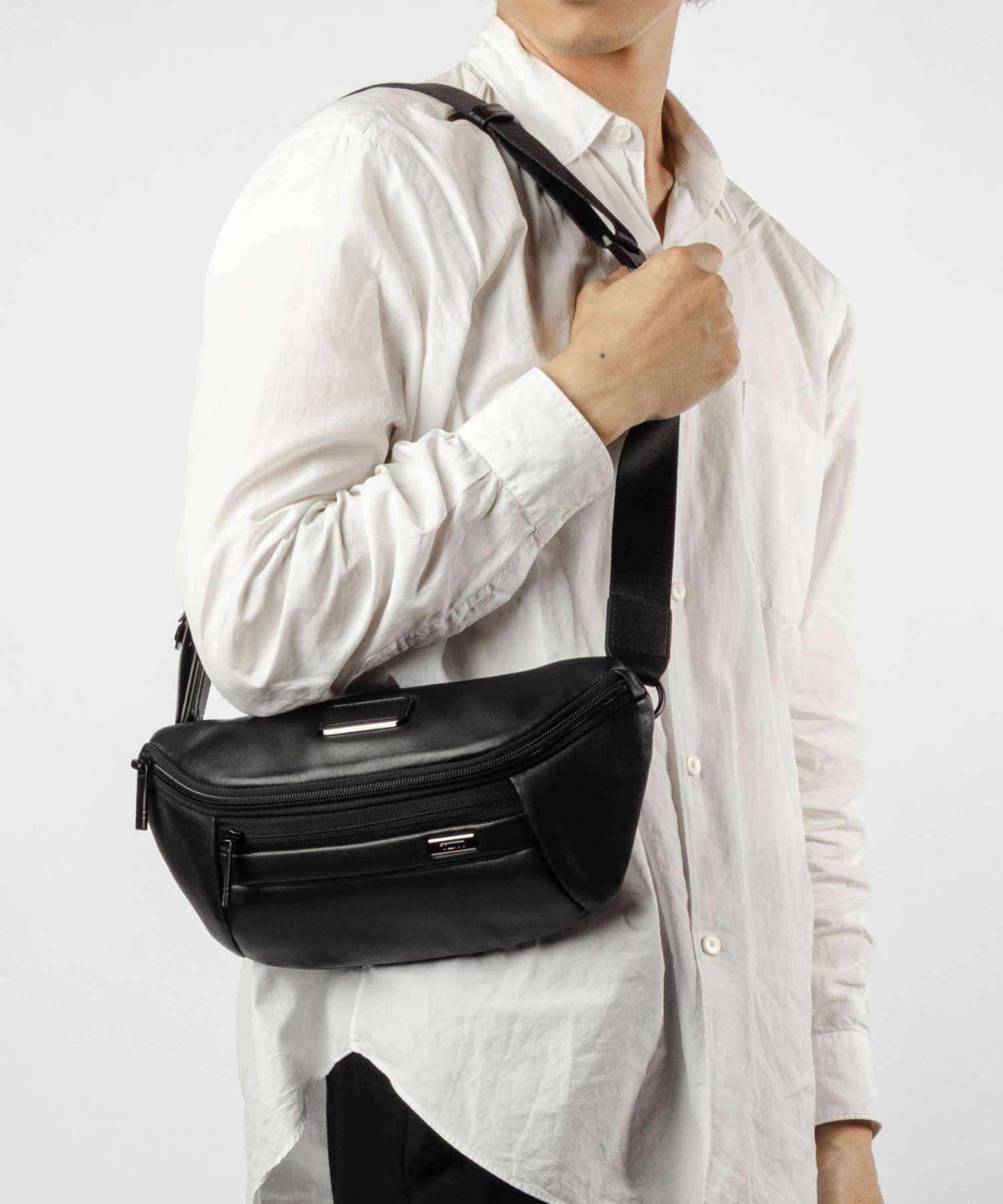 トゥミ TUMI ALPHA アルファ BELT BAG SLING ベルト バッグ スリング 09203720DL4 158989 ボディバッグ ショルダーバッグ ウエストバッグ メンズ バッグ