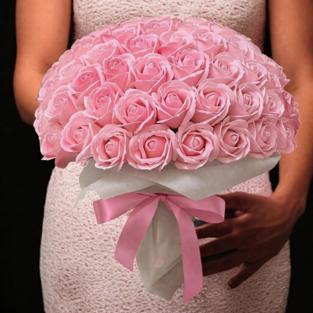 【ピーチピンク】「サヴォンローズ」 花束 ブーケ バラの花束 薔薇の花束 花ギフト フラワーギフト フラワーボックス プロポーズ サプライズ ソープフラワー シャボンフラワー 石鹸フラワー 石鹸の花 石鹸のバラ 枯れない花 インテリア 母の日 父の日 敬老の日 クリスマス バレンタイン ホワイトデー 誕生日 入学 卒業 就職 結婚祝い 結婚記念日 退職祝い 記念日 