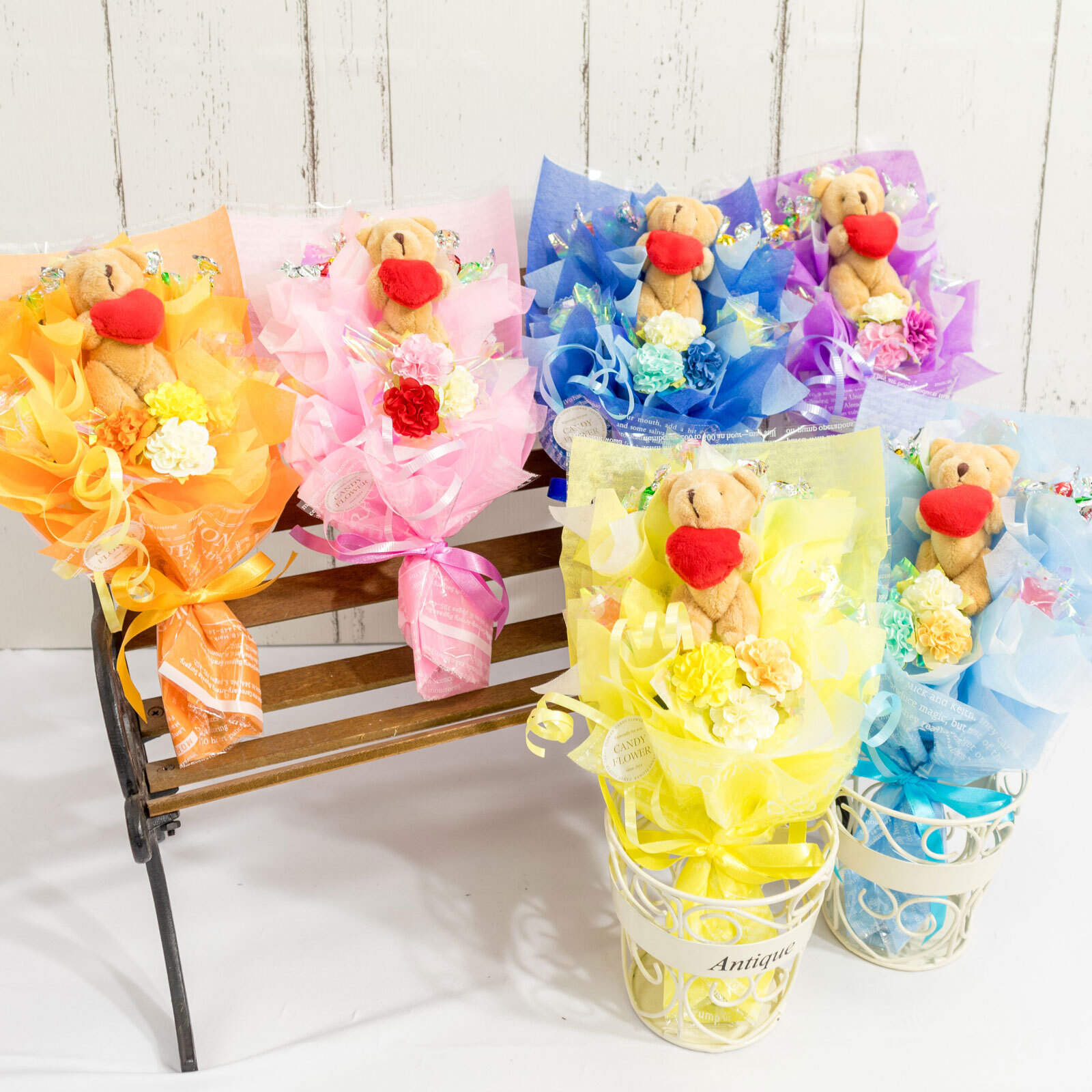 キャンディー フラワー ミニミニ ブーケ ギフト オレンジ むらさき ピンク 赤 水色 青 黄緑 黄色 花 造花 卒業 卒園 誕生日 プレゼント ギフト 女性 母 祖母 女友達 退職祝い 結婚記念日 母の日 お祝い 発表会 子供 遊戯会 贈り物 送料無料