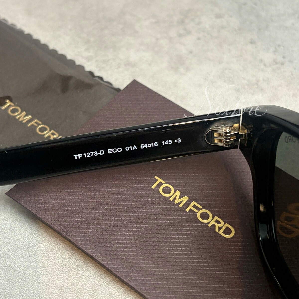 【並行輸入品】【正規品・新品 箱付き】TOMFORD トムフォード TF1273-D FT1273-D 01A ECO シャイニーブラック スモーク イタリア製 サングラス メガネ 眼鏡 メンズ レディース TOM FORD トム フォード 伊達メガネ