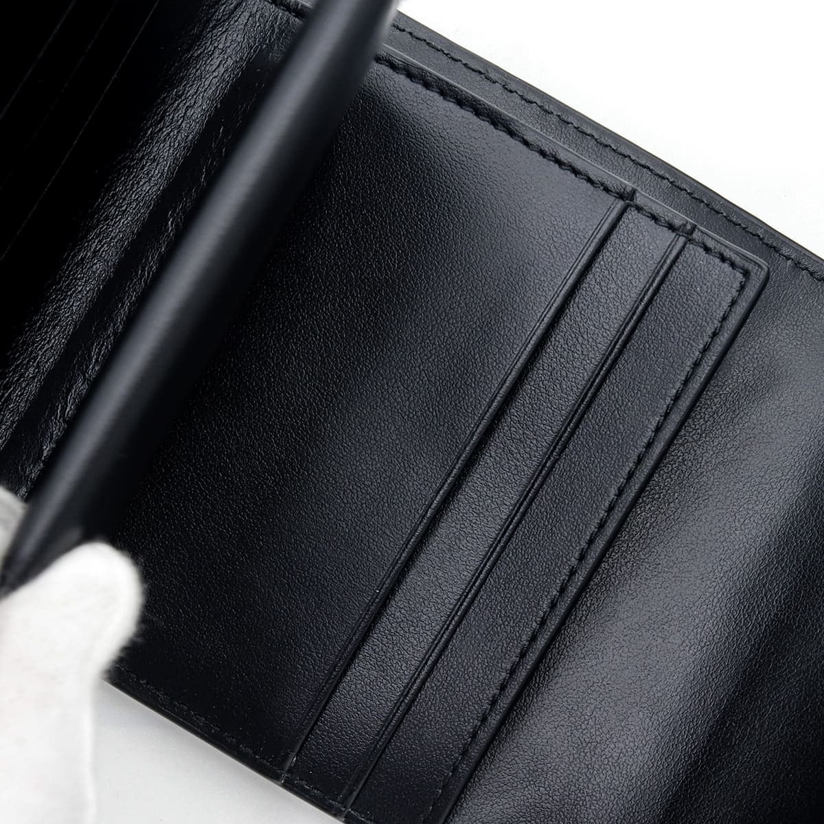ボッテガヴェネタ 三つ折り財布 イントレチャート ミニ財布 コンパクト レザー 小銭入れ付き メンズ レディース ブラック 黒 BOTTEGA VENETA 776033 V3UH1 8425