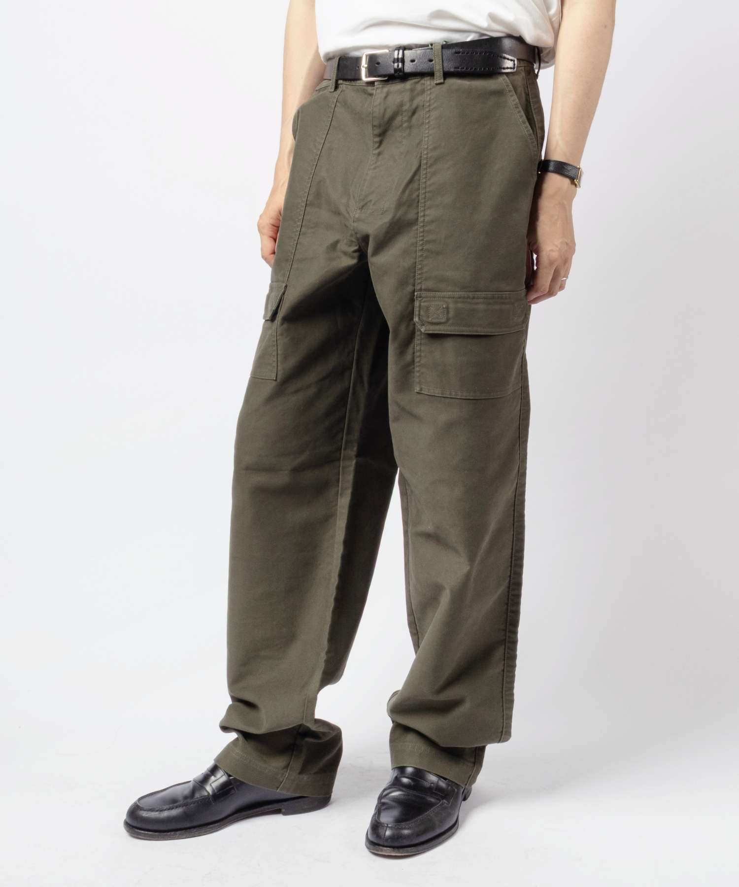 バブアー Barbour NEWBIRCH OS COTTON SATEEN TROUSER ニューバーチ カーゴ トラウザー MTR0774 ロングパンツ メンズ ボトムス