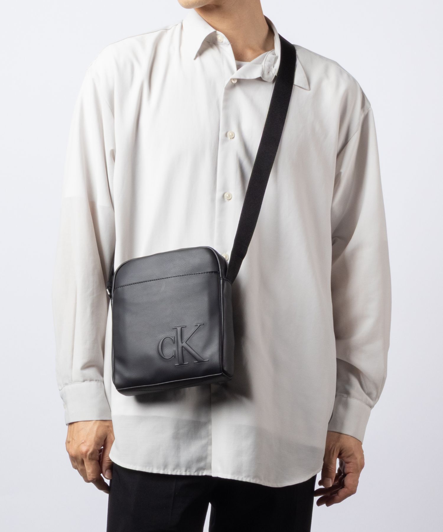 カルバンクライン Calvin Klein BOLD CK REPORTER ボールド CK リポーター LV04D3248G ショルダーバッグ メンズ バッグ