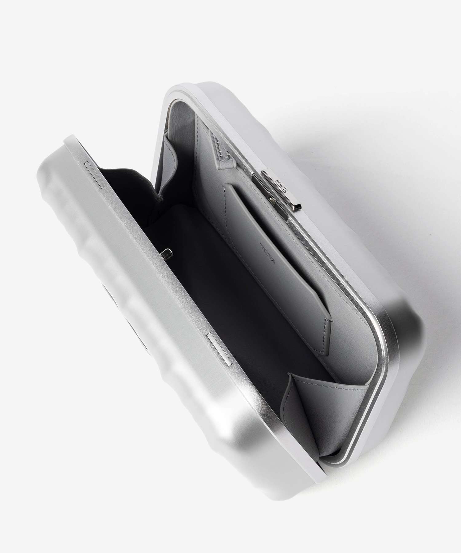 トゥミ TUMI 19 DEGREE ALUMINUM ディグリー アルミニウム MINAUDIERE ミノディエール 148635 ショルダーバッグ クラッチバック レディース バッグ