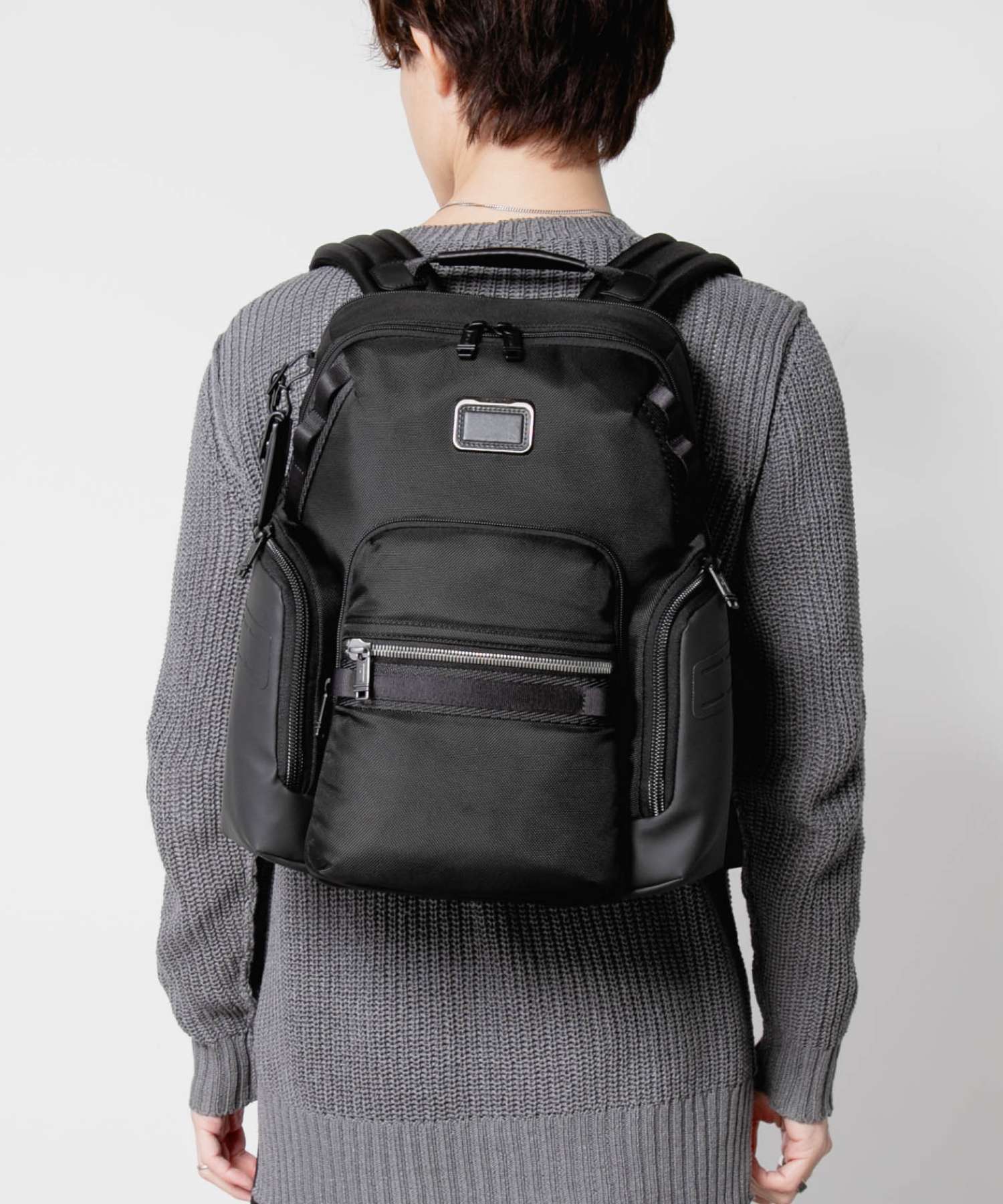 トゥミ TUMI ALPHA BRAVO アルファ ブラボー Navigation Backpack ナヴィゲーション バックパック 0232793D 142479 0232793DGMT 159082 リュックサック メンズ バッグ ブラック 防水加工 ラップトップ収納 PCポケット 収納力 大容量 通勤 ビジネス