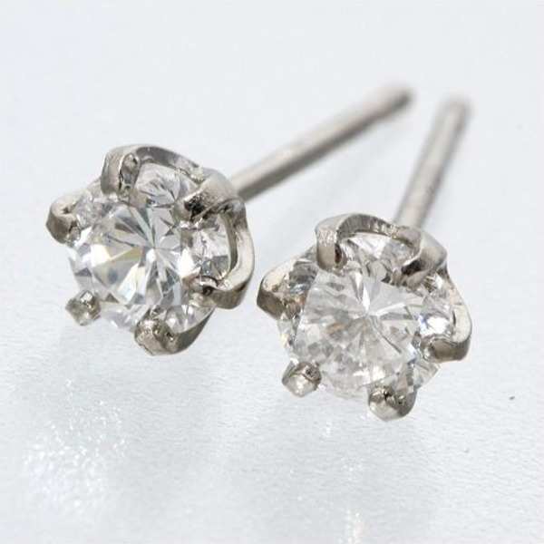 ダイヤモンドピアス プラチナ 0.4ct 合計 両耳用 スタッドピアス Pt900 宝石 天然石 レディース アクセサリー ジュエリー 誕生石 シンプル 上品 プレゼント ギフト