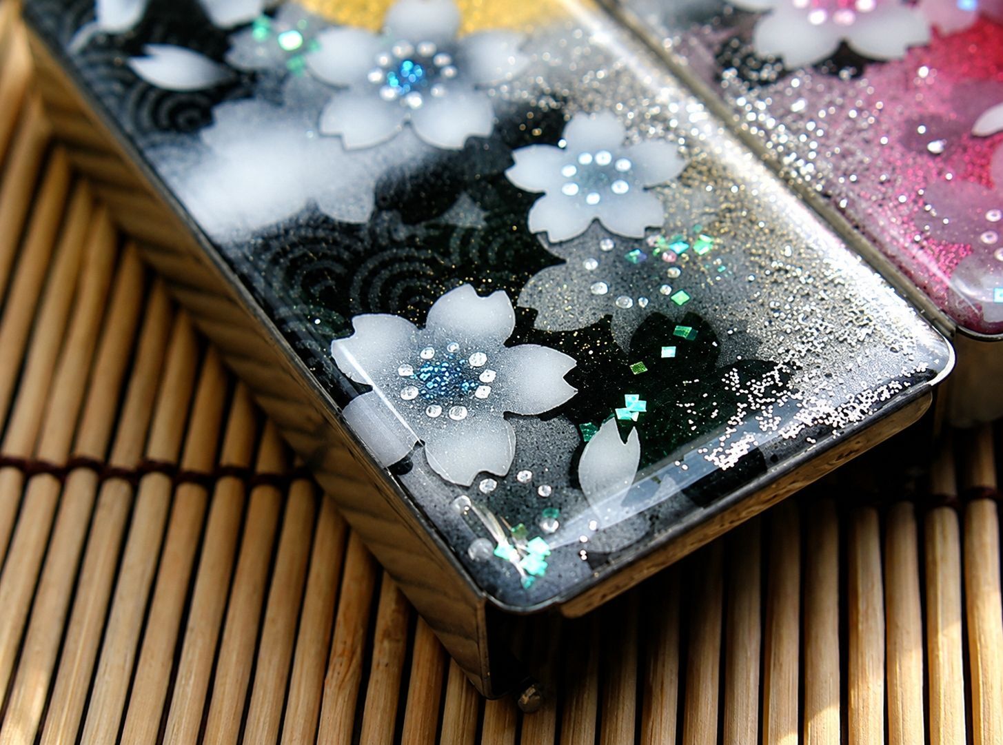職人の手作り！和柄ペアFRISKケース「異」フリスク タブレット ミント 名入れ 職人 手作り ハンドメイド 送料無料 伝統工芸 桜 和モダン 和柄 和風 和雑貨 ギフト プレゼント 贈り物