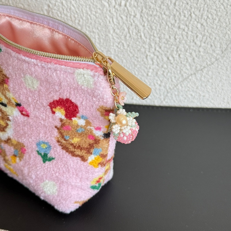 ビーズ いちご バッグチャーム ハンドメイド風 フラワー ファスナーチャーム キーホルダー かわいい 苺モチーフ ポーチ バッグチャーム スマホ 小物 アクセサリー レディース プレゼント
