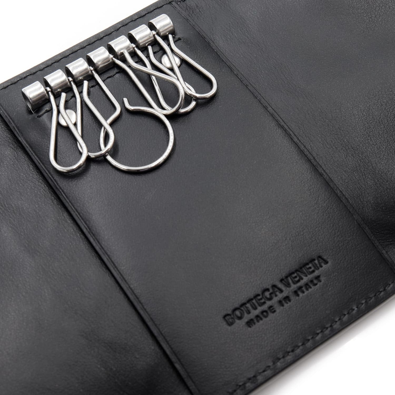 ボッテガヴェネタ BOTTEGA VENETA キーケース 6連 イントレチャート ブラック 黒 メンズ レディース 本革 レザー 編み込み スナップボタン キーリング付き 鍵入れ 630336 V3US1 8803 シルバー金具