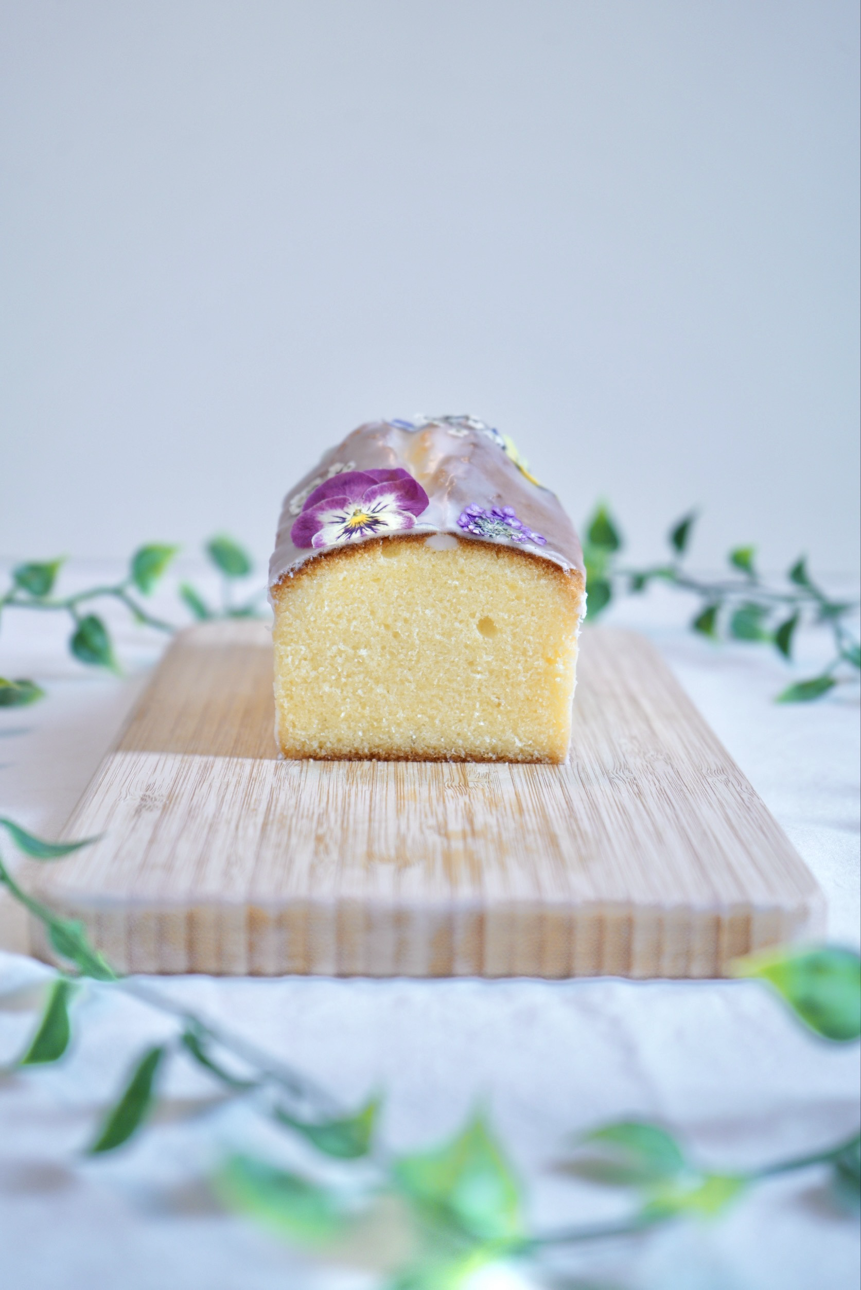 【送料無料】【食べられるお花のパウンドケーキ】　ギフト/ご褒美/プレゼント/お祝い/誕生日