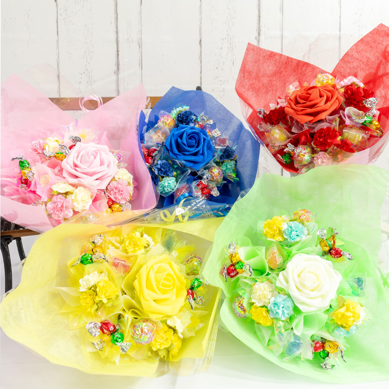 キャンディー フラワー ブーケ 花 造花 プレゼント 卒業 卒園 オレンジ むらさき ピンク 赤 水色 青 黄緑 黄色 誕生日 女性 祖母 友達 退職祝い 上司 還暦祝い 結婚記念日 母の日 両親 発表会 贈り物 送別会 歓迎会 送料無料 
