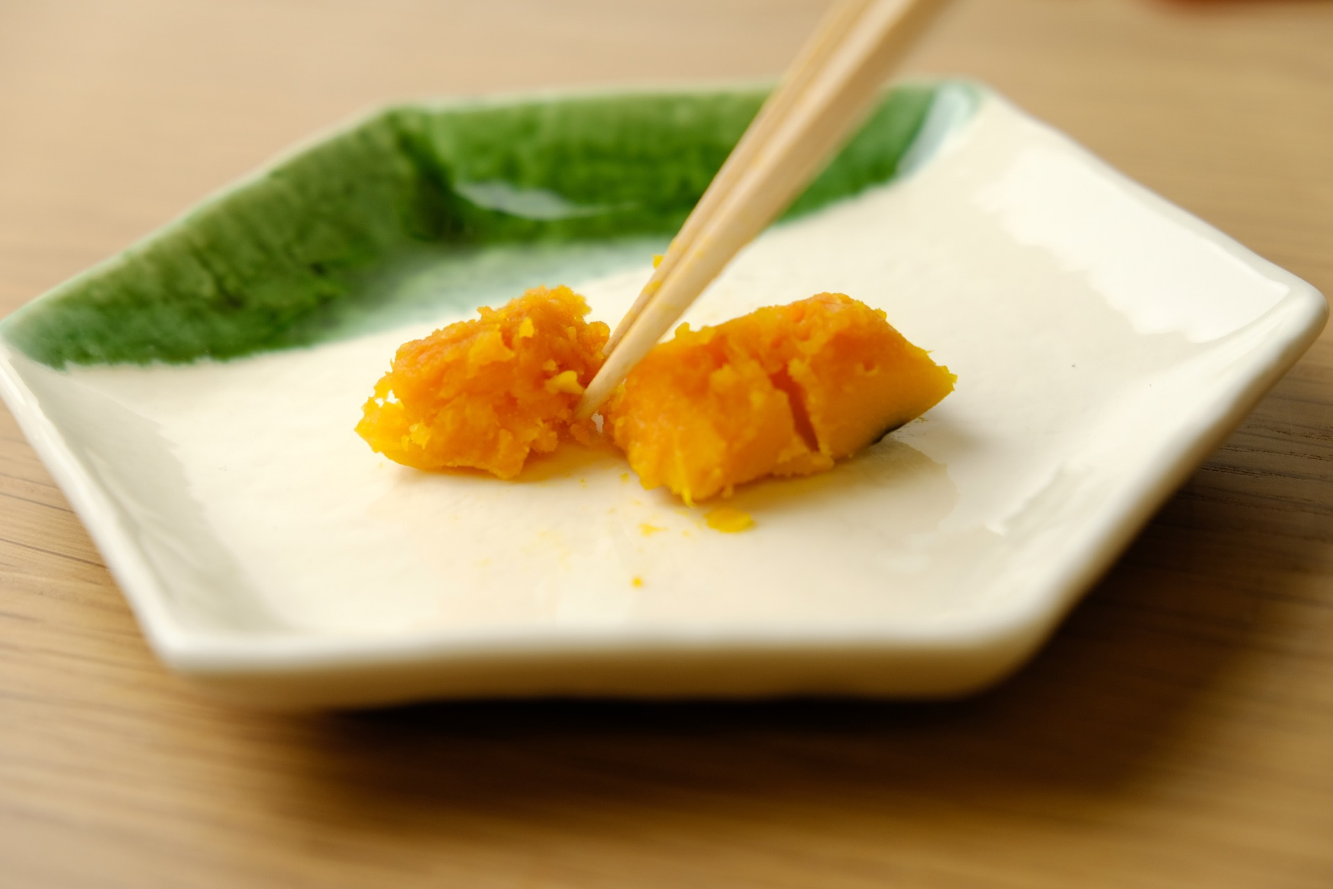 六角箸 + 箸置きセット / ギフトボックス＆熨斗付き / 瀬戸焼【送料無料（北海道・沖縄を除く）】