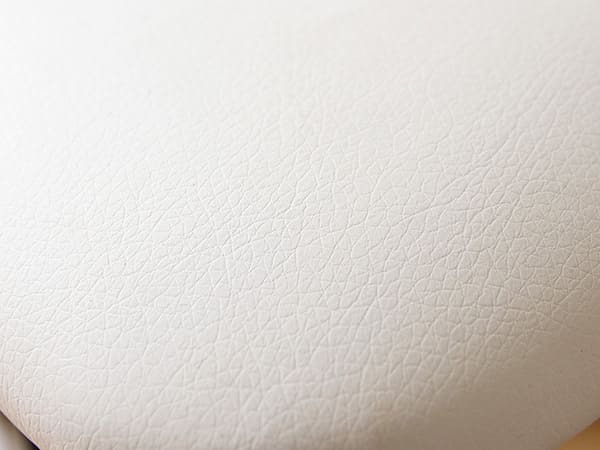 チェア 椅子 エントランス Celestia セレスティア 幅51×奥行き31×高さ42cm 合成皮革 ウレタン 合板 スチール 完成品 アジャスター付き ホワイト ゴールド bcw-5030 北海道・沖縄・離島以外送料無料