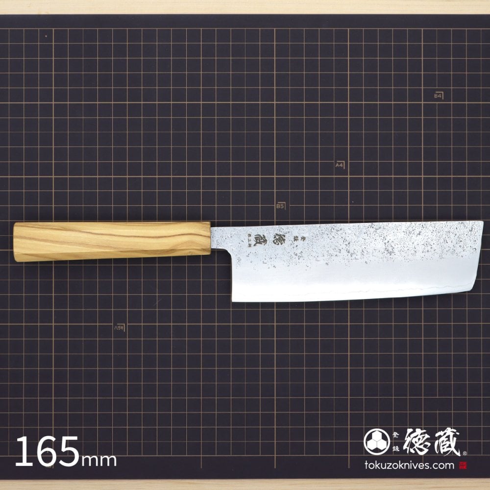 菜切ステンレス包丁　165mm 両刃 銀紙三号 オリーブ八角柄 梨地仕上げ 日本製 徳蔵刃物 【TOKUZO KNIVES】 JAPAN Kitchen Knives 包丁 ほうちょう ホウチョウ 切れ味 家庭用 野菜 両刃 お手入れ簡単 錆に強い プレゼント ギフト 贈り物 一生モノ ステンレス INOX・イノックス