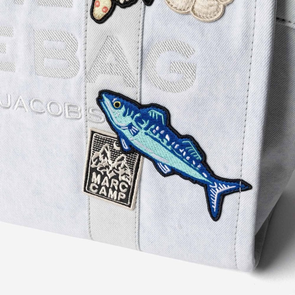 マークジェイコブス MARC JACOBS THE CAMP PATCHWORK DENIM LARGE TOTE BAG ザ キャンプ パッチワーク デニム ラージ トート バッグ 2P6HTT007H02 レディース バッグ