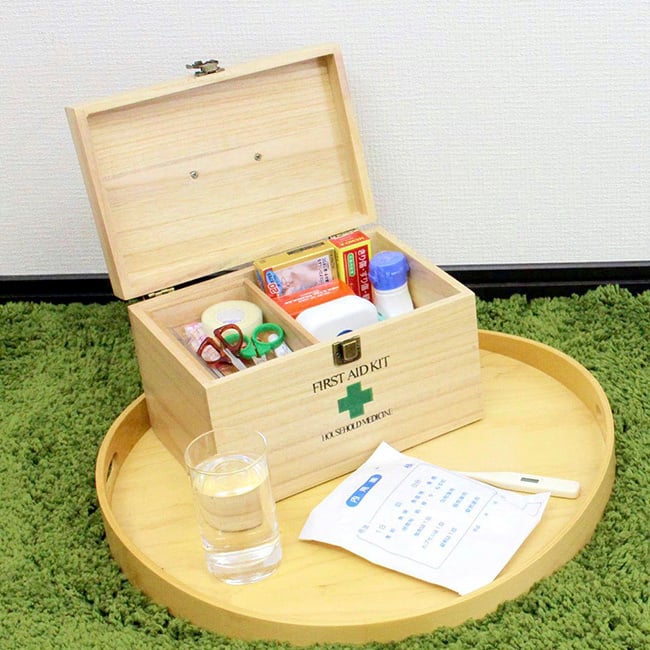 天然木 救急箱[木製 薬箱 薬ケース おしゃれ かわいい 北欧 木 桐箱 大容量 薬入れケース 救急ボックス 薬入れ ボックス 箱 ケース クスリ箱 応急手当 救急用品 衛生用品 くすり整理 薬収納 木箱] 1-2W