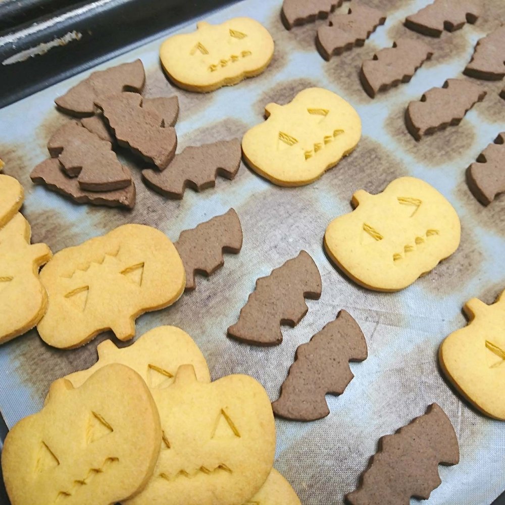 ハロウィンクッキー【簡易箱】（10袋入） ハロウィン クッキー 焼き菓子 詰め合わせ 個包装 かぼちゃ まいたけ ミントショコラ お配り お菓子 プチギフト 子供会 パーティー プレゼント 手土産