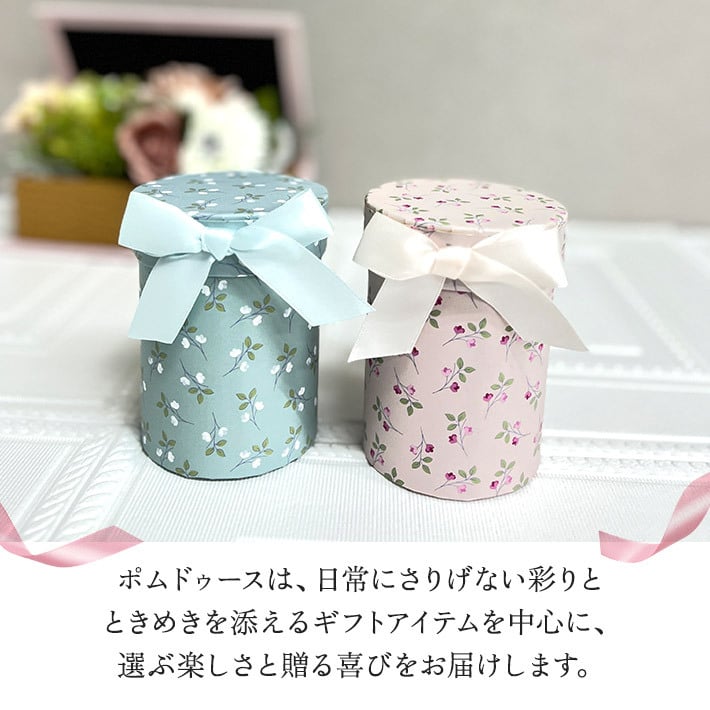 ロクシタン ハンドクリーム ギフト 女性 誕生日プレゼント 人気 プチギフト 選べる ミニ 10ml 日本製 タオルハンカチ 今治 セットでお得! 可愛い おしゃれ ギフトセット 彼女 女友達 妻 お礼 送別 お返し 贈り物 ハンドケア ラッピング済 送料無料 心ほどける、香りと手触りのご褒美。「いつもありがとう」を、贅沢な潤いにのせて