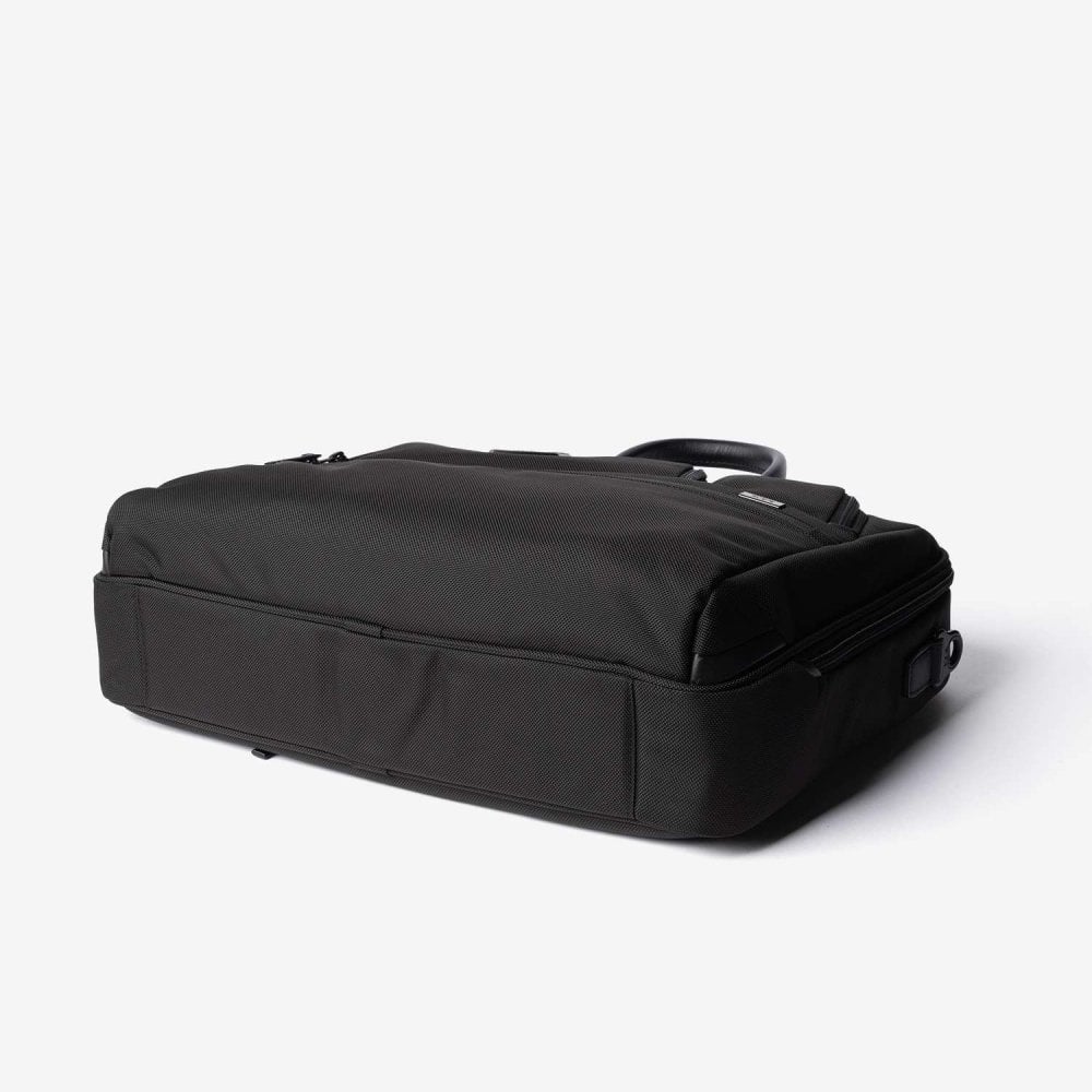 トゥミ TUMI ALPHA アルファ LARGE 17 BRIEFCASE ラージ 17インチ ブリーフケース 02603114D4 158967 ビジネスバッグ 通勤 メンズ バッグ ブラック