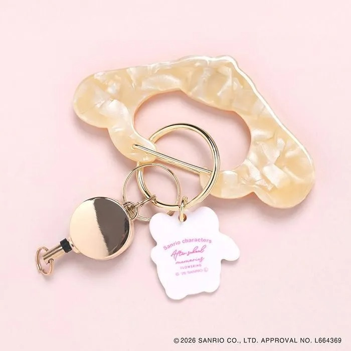 サンリオ カラビナ リール付き シナモロール クロミ ウサハナ ポチャッコ ポムポムプリン ハローキティ Sanrio キーホルダー かわいい キーチェーン おしゃれ 盗難防止 紛失防止 バッグチャーム 着脱 落下防止 キーリール 金具 ギフト フラワーリング