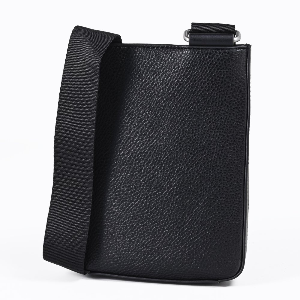 高品質ヨーロッパ輸入モデル トミーヒルフィガー TOMMY HILFIGER ショルダーバッグ メンズ CENTRAL MINI REPORTER ブラック AM0AM14697 BDS BLACK 送別会 誕生日 結婚祝い 結婚式 彼氏 息子 夫 男性 名刺入れ 高級 父の日 母の日 即日発送