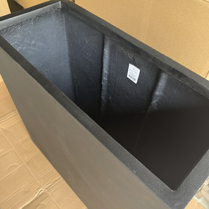 植木鉢 大型 おしゃれ 間仕切り 目隠し パーティション 背高 ハイタイプ KONTON マグナス 底穴あり 屋外 ファイバーポリストーン L M グレー ブラック プランター 寄せ植え ゾーニング モダン 玄関 テラス ベランダ 店舗