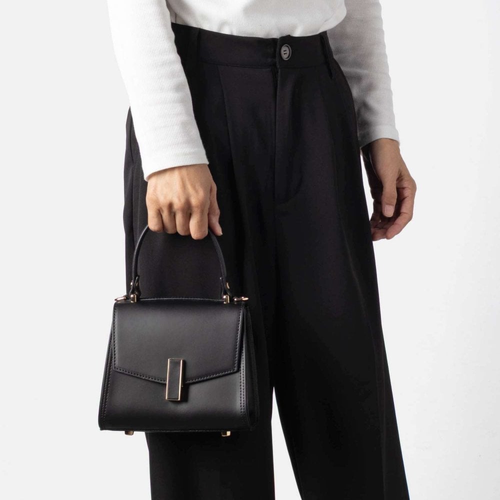 ジャンニノターロ GIANNI NOTARO Carol J. キャロルジェイ Leather Handbag 406 レザーハンドバッグ 406 ショルダーバッグ レディース バッグ
