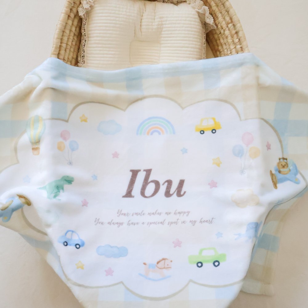 【お名前入りブランケット】Boys toybox 名入れ ギフト 出産祝い 新生児 ニューボーン 誕生日 出産準備 撮影アイテム ベビーブランケット おもちゃ箱　チェック柄  くま 恐竜 くるま