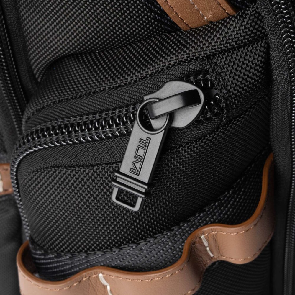 トゥミ TUMI ALPHA BRAVO アルファブラボー NAVIGATION BACKPACK ナヴィゲーション バックパック 0232793DBR 159077 リュックサック ユニセックス バッグ