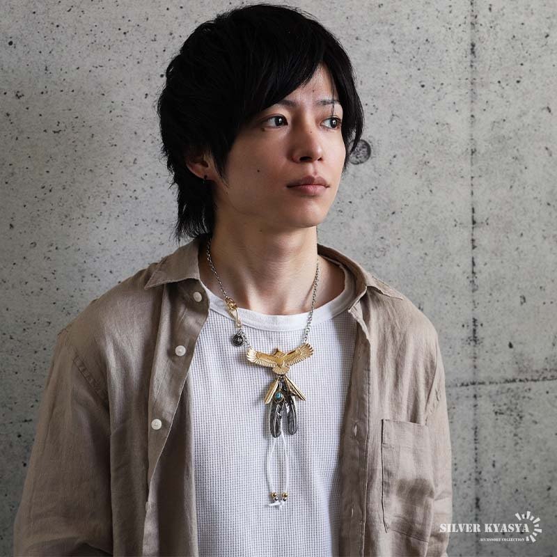 ステンレス ゴールド 特大イーグルネックレス フェザーネックレス インディアンジュエリー ペンダントネックレス メンズネックレス 18KGP 太角 あずきチェーン 太陽メタル 細身 羽根 精巧 立体的 かっこいい 男性 金属アレルギー対応