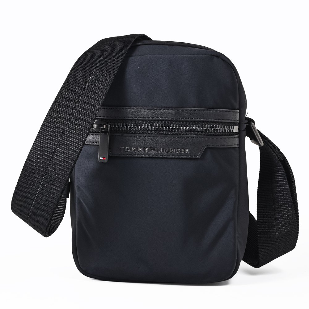 高品質ヨーロッパ輸入モデル トミーヒルフィガー TOMMY HILFIGER ショルダーバッグ NYLON MINI REPORTER メンズ ブラック AM0AM14688 BDS BLACK 送別会 誕生日 結婚祝い 結婚式 彼氏 息子 夫 男性 名刺入れ 高級 父の日 母の日 即日発送