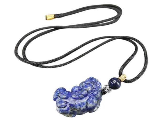 天然ラピスラズリ青金石ヒキュウ彫り未着色天然石黒紐ネックレス
