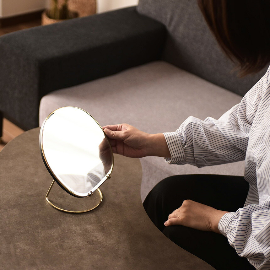 ferm LIVING ファームリビング Pond Table Mirror 卓上ミラー北欧 インテリア 雑貨 おしゃれ 家具 鏡 卓上 メイク 化粧 人気 おすすめ