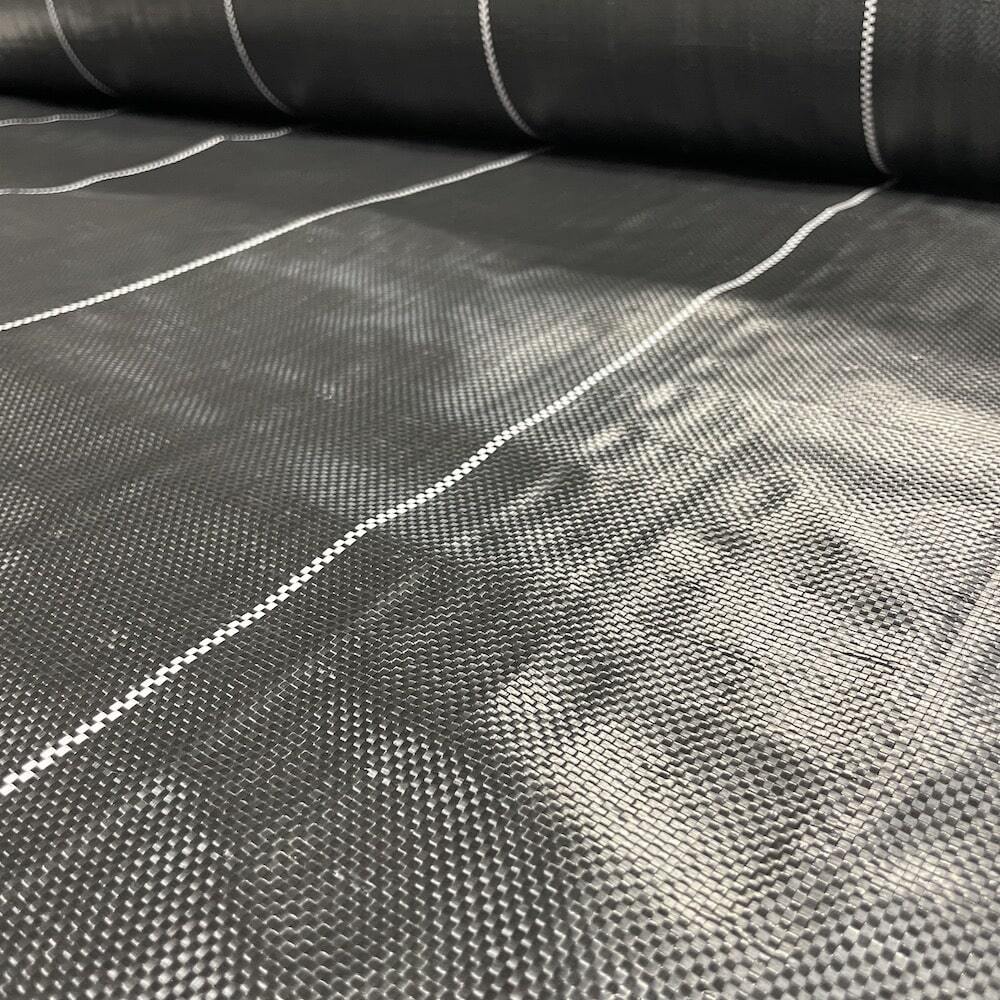 【個人宅配送可】 高質草よけシート 2m×50m 2本セット 耐久年数4年から6年 防草シート 抗菌剤 UV剤入り 人工芝の下に 除草シート 雑草防止シート 雑草対策 農業資材 太陽光発電 庭 マルチング 作物 野菜 果物 畑 農業 農園 農家 園芸