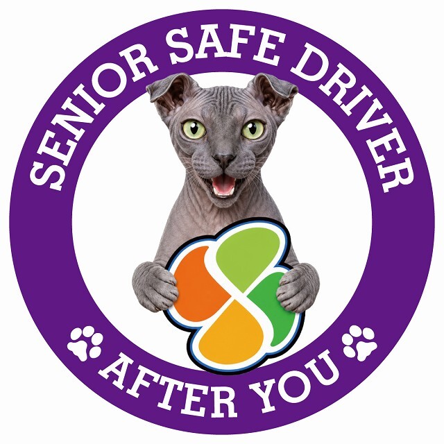 カーサイン 高齢者マーク SENIOR SAFE DRIVER ユークレニアンレフコイ ステッカー シール 直径13cm 肉球 日本製 車