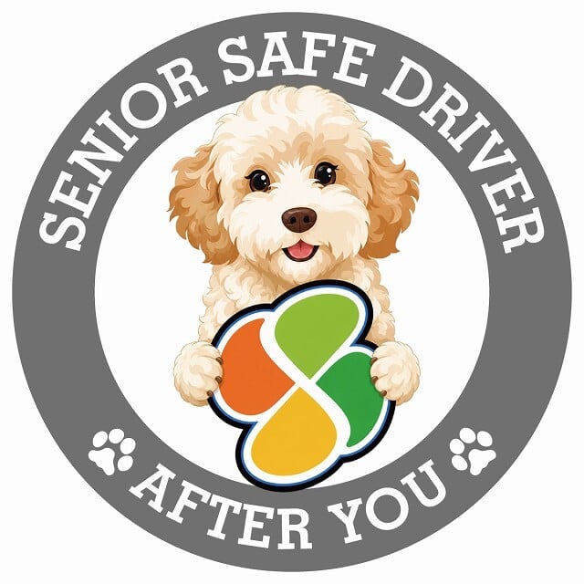 カーサイン 高齢者マーク SENIOR SAFE DRIVER ゴールデンドゥードル ステッカー シール 直径13cm 肉球 日本製 車