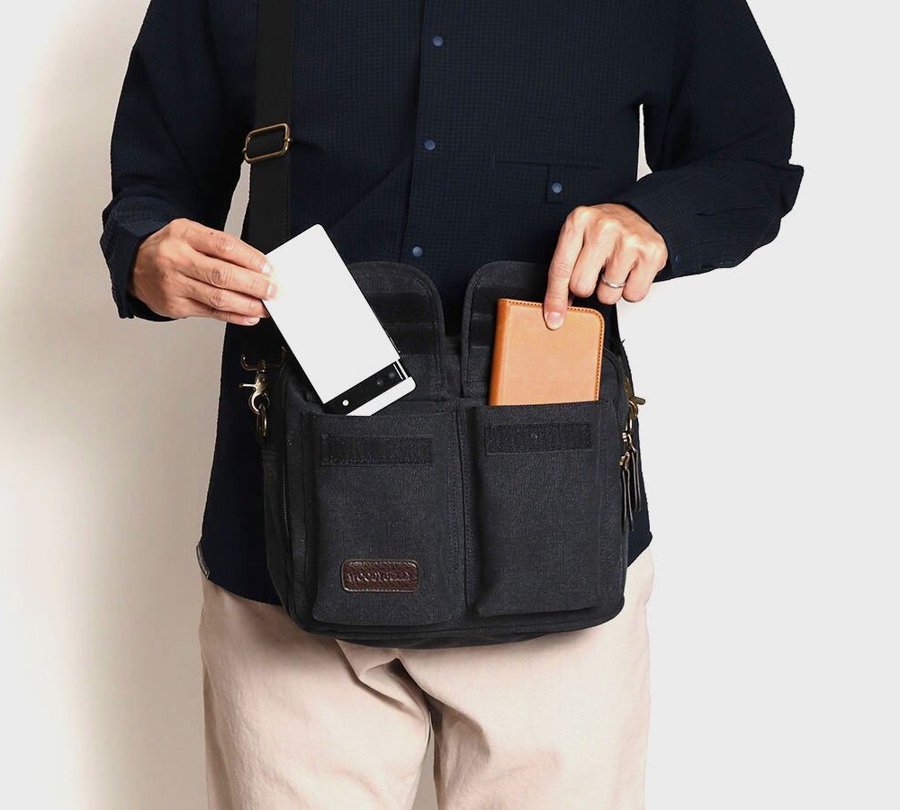 9ポケット多収納　WOODYBELLY ショルダーバッグ【送料無料】メンズ 帆布 父の日 プレゼント キャンバス 小さめ 小さい 斜め掛け 斜めかけバッグ 多収納 軽量 軽い 男性 女性 誕生日 祖父 肩掛けバッグ 帆布バッグ 旅行用カバン トラベルバッグ 海外旅行 使いやすい 鞄 30代 40代 50代 60代 70代 ギフト 贈り物 父親 彼氏 彼女 記念日