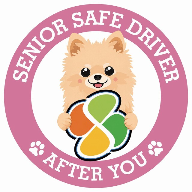 カーサイン 高齢者マーク SENIOR SAFE DRIVER ポメチワ ステッカー シール 直径13cm 肉球 日本製 車