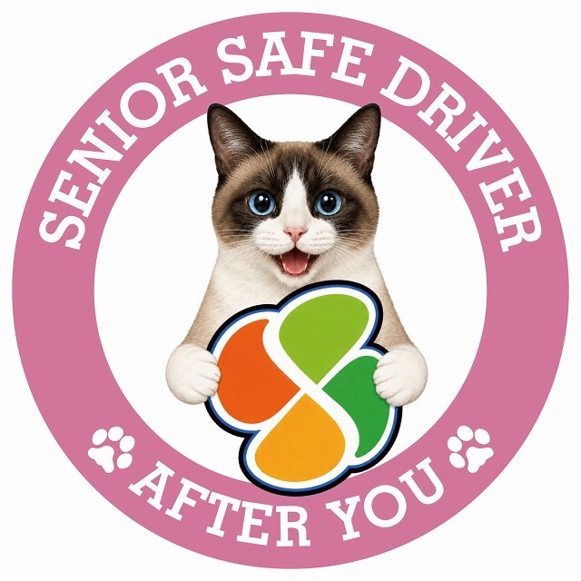 カーサイン 高齢者マーク SENIOR SAFE DRIVER スノーシュー ステッカー シール 直径13cm 肉球 日本製 車