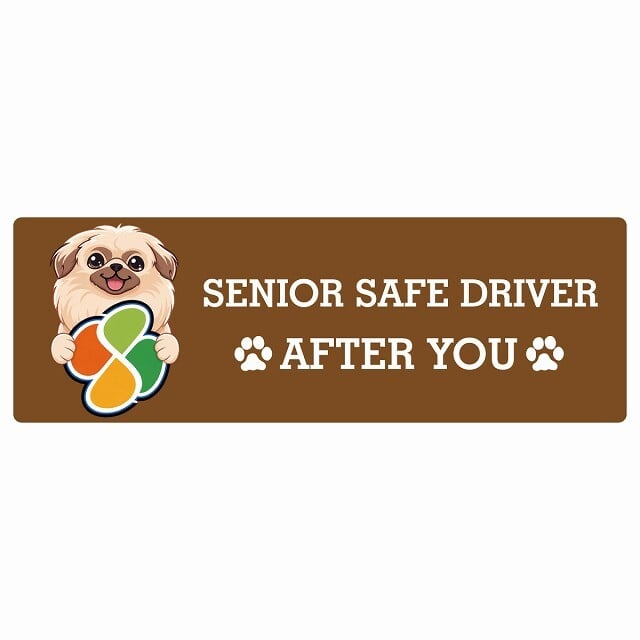 カーサイン 高齢者マーク SENIOR SAFE DRIVER ペキニーズ ステッカー シール 長方形 15x5cm 肉球 日本製 車