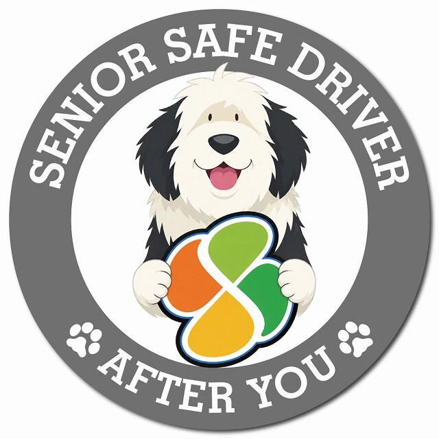 カーサイン 高齢者マーク SENIOR SAFE DRIVER オールドイングリッシュシープドッグ マグネット 強力 直径13cm 肉球 日本製 車 ステッカー