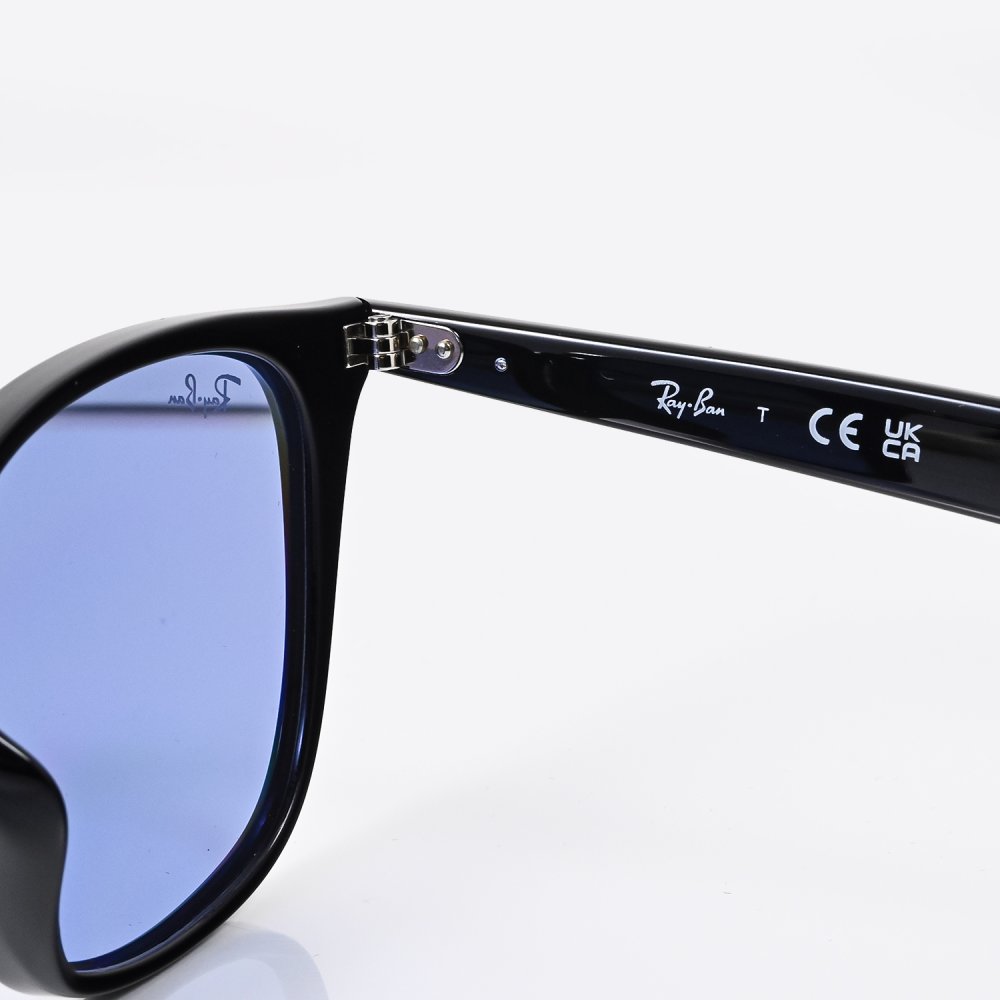 レイバン Ray-Ban サングラス 国内正規品 52サイズ ローブリッジフィット アジアンフィット ウェリントン スクエア型 男女兼用 メンズ レディース ブルー RB4258F 601 80 52 20 150 2N 【スペシャルラッピング660円(別売り)】送別会 誕生日 お中元 結婚祝い 結婚式 高級 父の日 母の日 ホワイトデー
