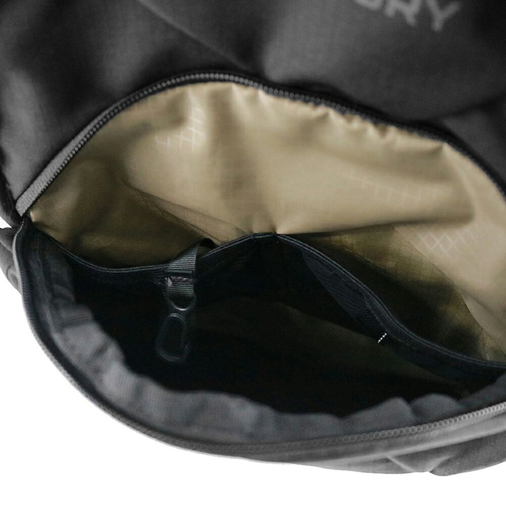 グレゴリー リュック 18L A4 PC収納 GREGORY シグナル18 メンズ レディース 送料無料 誕生日プレゼント ギフト ラッピング無料 【正規代理店】