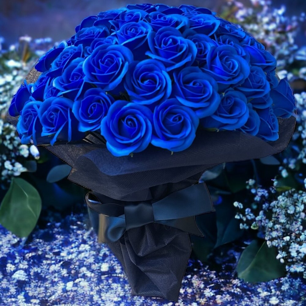 【ロイヤルブルー】「サヴォンローズ」 花束 ブーケ バラの花束 薔薇の花束 花ギフト フラワーギフト フラワーボックス プロポーズ サプライズ ソープフラワー シャボンフラワー 石鹸フラワー 石鹸の花 石鹸のバラ 枯れない花 インテリア 母の日 父の日 敬老の日 クリスマス バレンタイン ホワイトデー 誕生日 入学 卒業 就職 結婚祝い 結婚記念日 退職祝い 記念日 