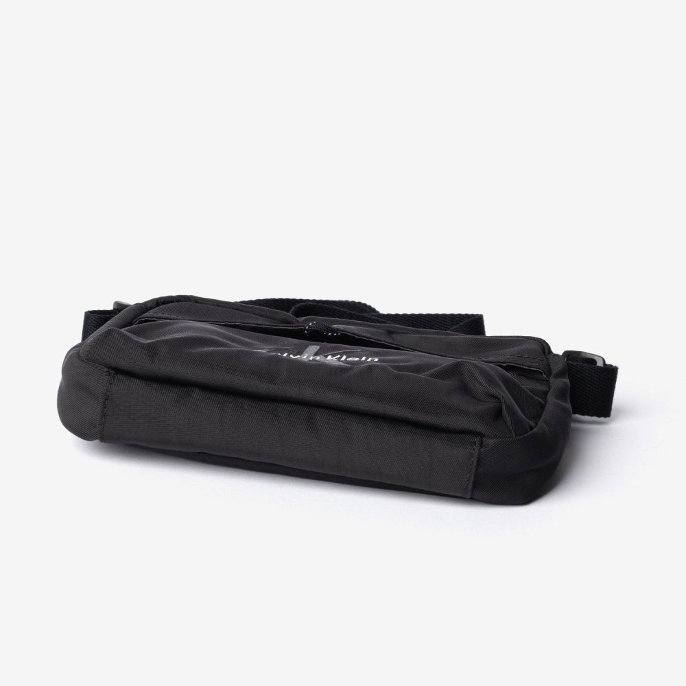 カルバンクライン Calvin Klein BOLD CAMERA BAG ロゴ ナイロン カメラバッグ LV04D3117G ショルダーバッグ メンズ バッグ