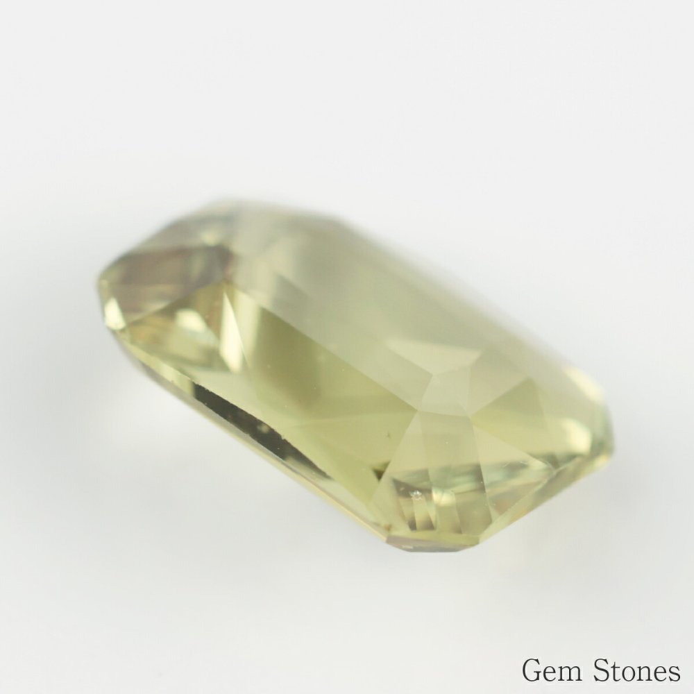 非加熱 グリーンサファイア 2.05ct ルース 宝石 裸石 大粒 グリーン イエロー サファイア ジュエリー オリジナル 制作 コレクション 誕生石 9月 記念 お守り 誕生日 プレゼント
