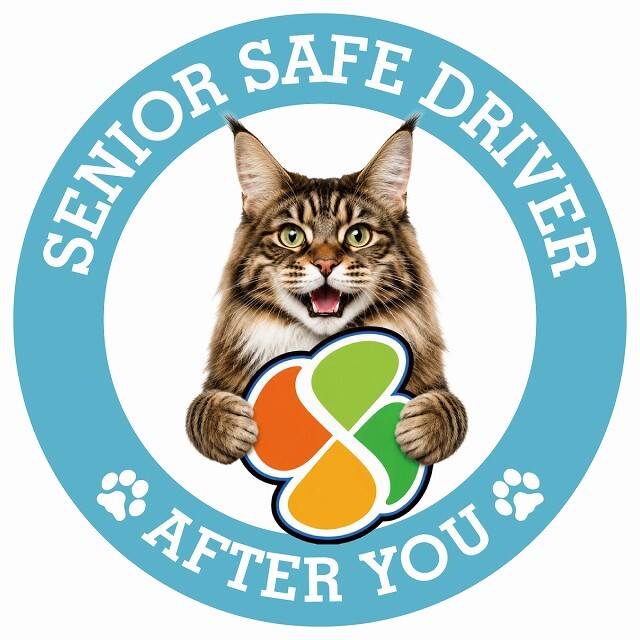 カーサイン 高齢者マーク SENIOR SAFE DRIVER メインクーン ステッカー シール 直径13cm 肉球 日本製 車