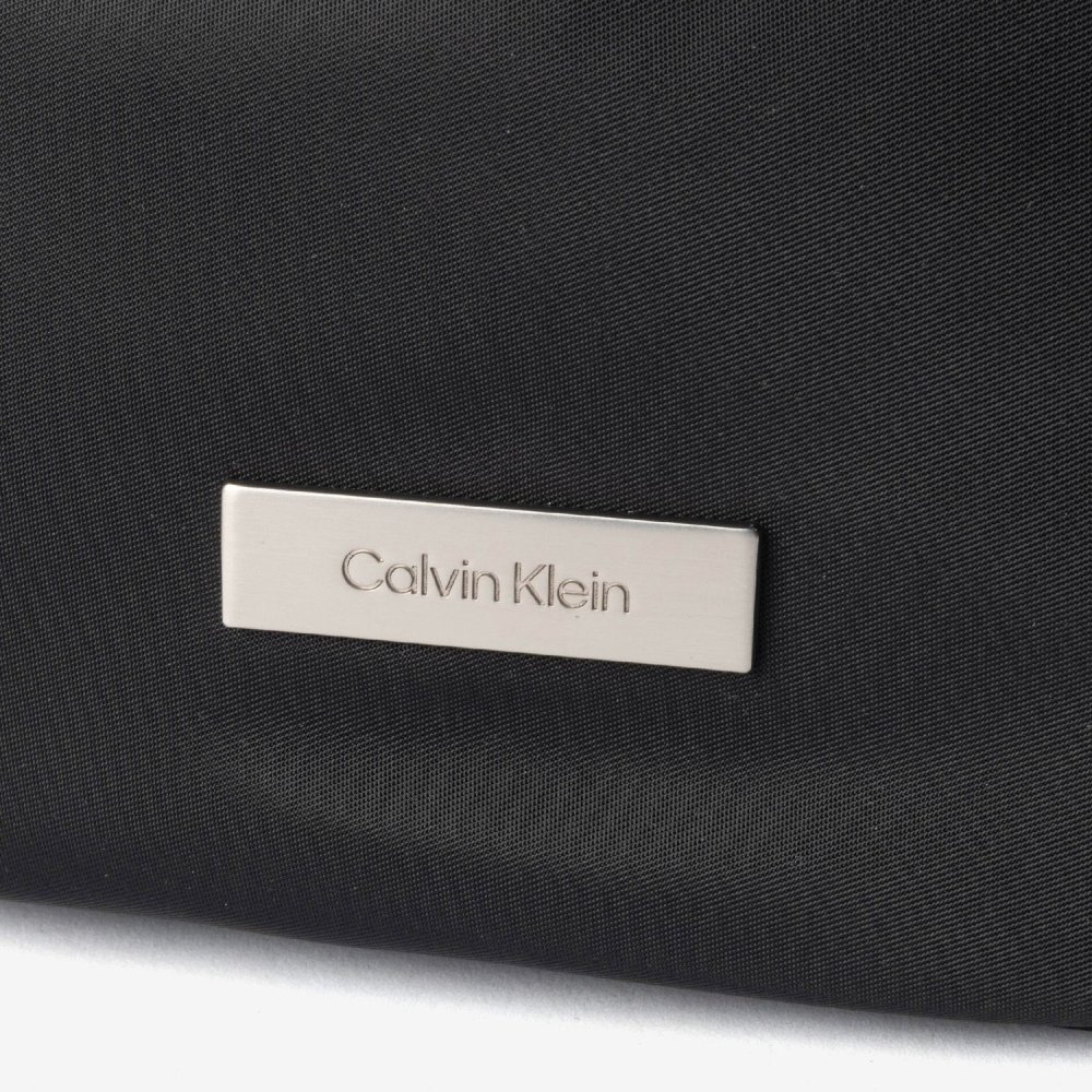 カルバンクライン Calvin Klein SLEEK REPORTER スリーク レポーター LV04D3180G ショルダーバッグ メンズ バッグ